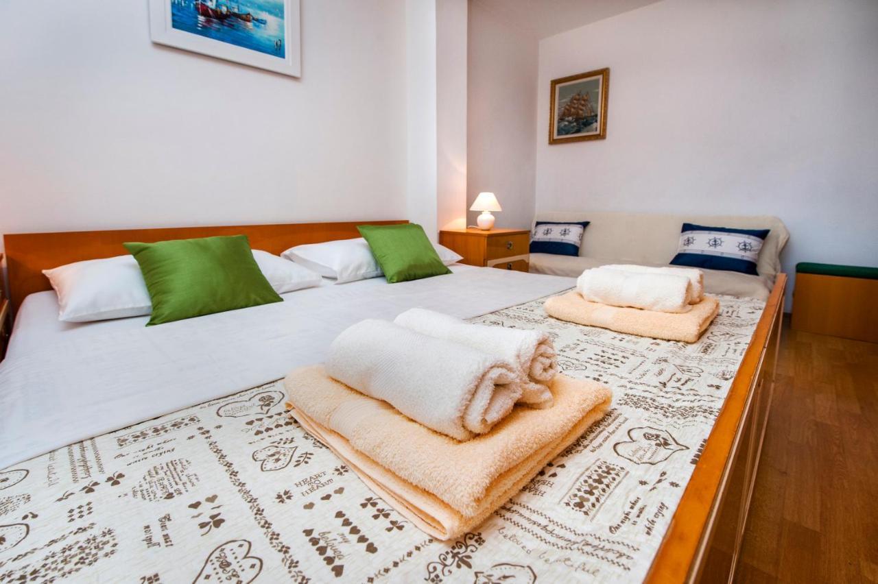 Apartments Valdibora Rovinj Exterior photo