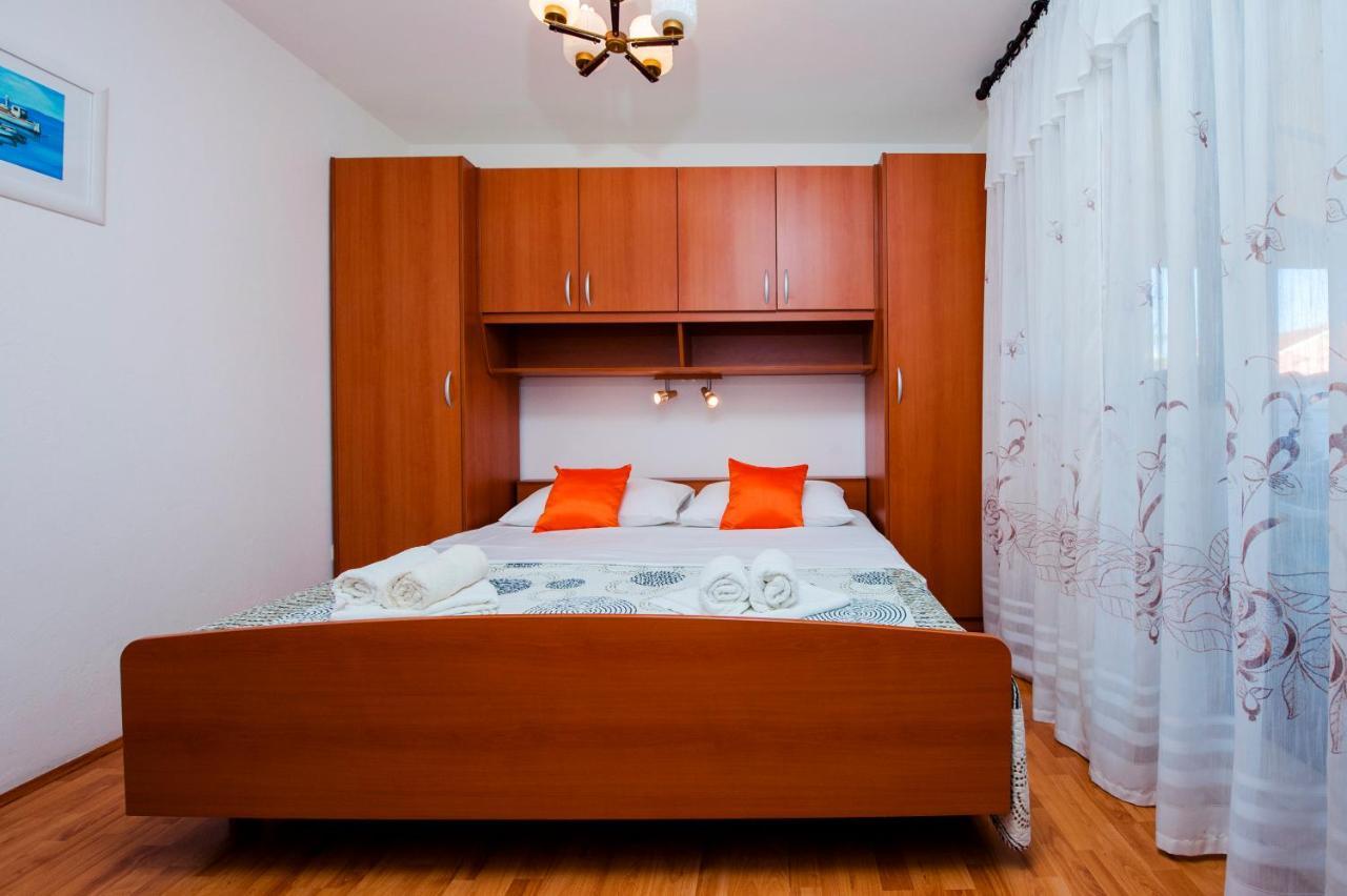 Apartments Valdibora Rovinj Exterior photo